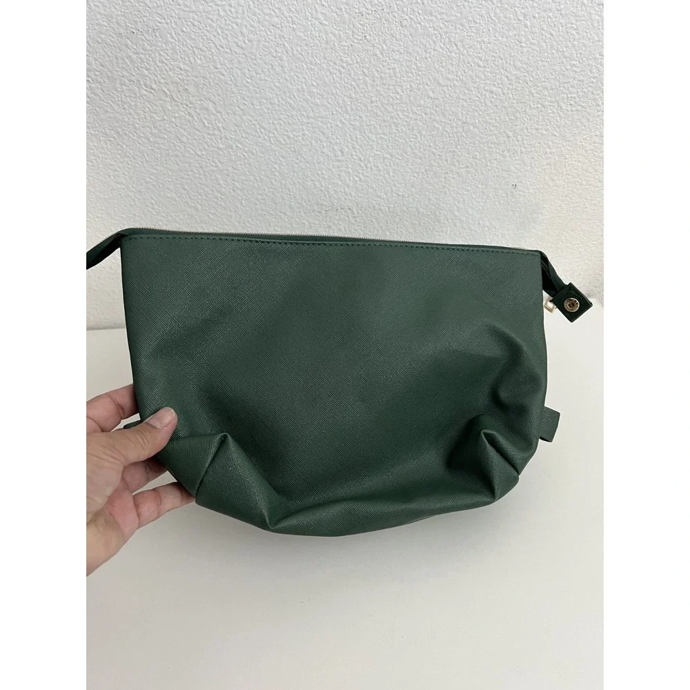 Rachel Zoe Green Makeup‎ & Travel Bag NWOT